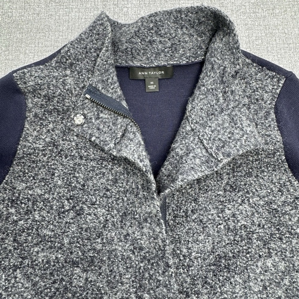Ann Taylor Wool Blend Sweater Coat Jacket Gray Navy Long Sleeve Zip XS